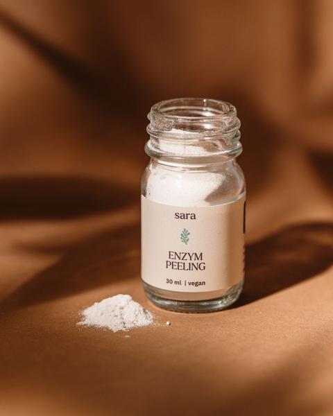 Mildes Enzympeeling